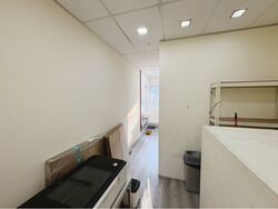 Ang Mo Kio Avenue 6 (D20), Shop House #607272851